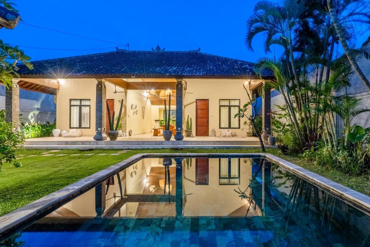 Villa Damai Oasis In The Heart Of Seminyak Екстер'єр фото